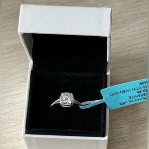 Stunning Sterling Silver Moissanite Ring sz 8.